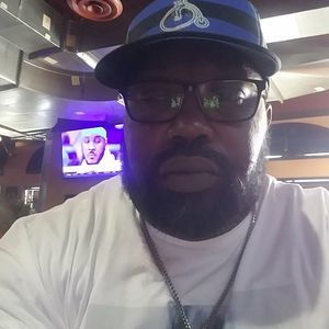 Meet your Posher, Ronnell